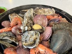 -巧克力渔家.小船海鲜胶东菜(万平口店)