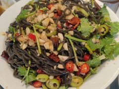 -鑫渔港海鲜本地菜·山海关浑锅(东戴河店)