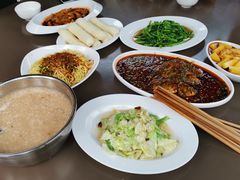 -月圆霖特色农家乐
