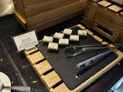 -昆山琶拉帝诗酒店·河畔咖啡厅Riverside Cafe