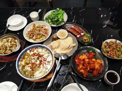 -南国会酒家(岗顶1站广场店)