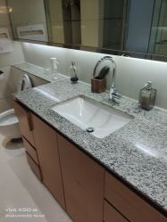 -HEYAN荷妍专业脱毛连锁机构