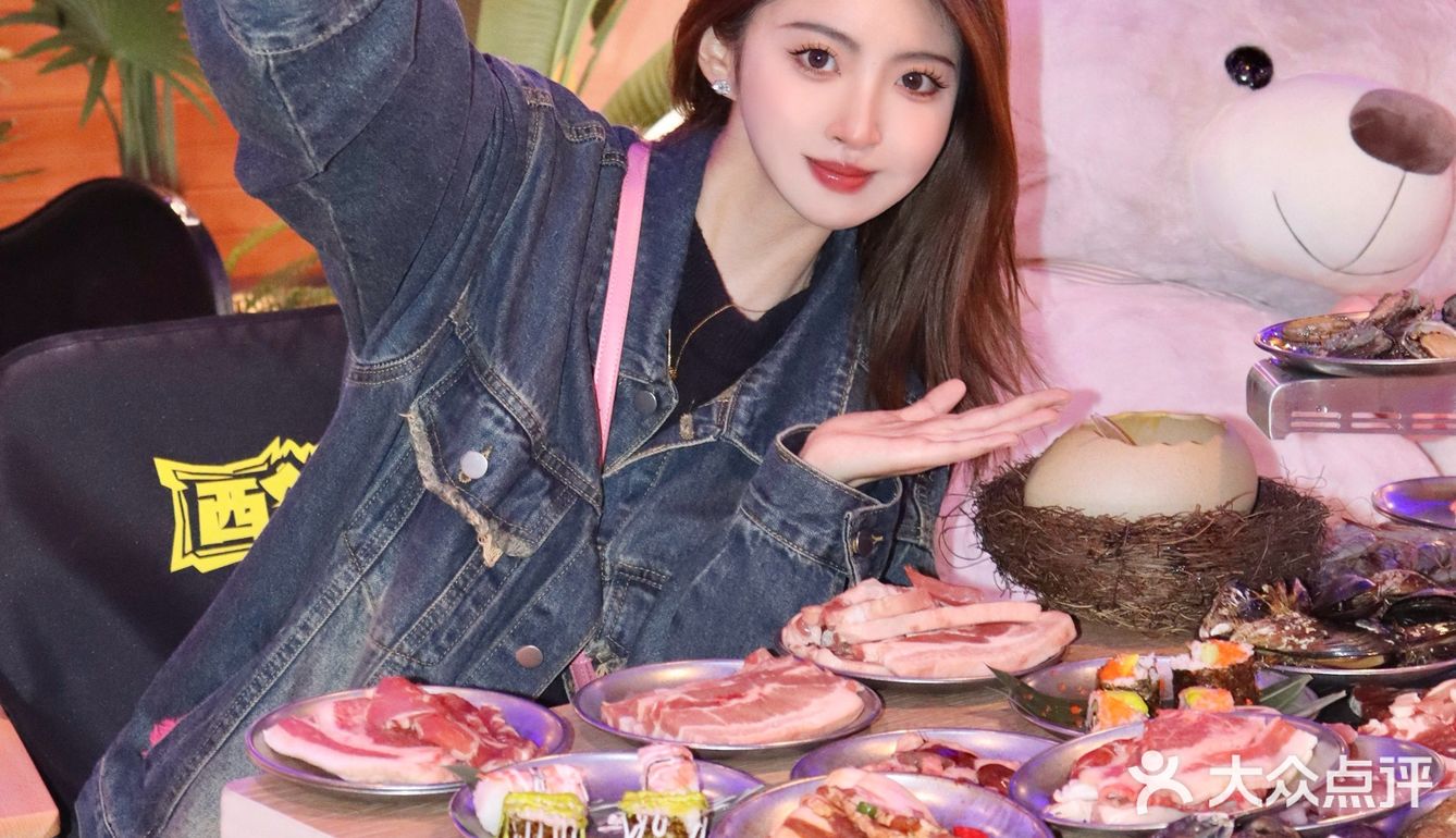 烤肉界的天花板我也get啦[加油]！露营风格满满   
