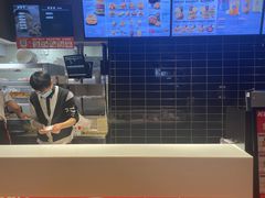 -肯德基(宝利丰店)