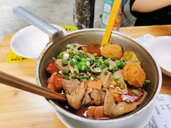 -铁锅哥米线