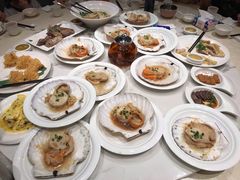 定制元贝-匠心牛公馆·潮汕牛肉海鲜火锅(索菲特店)