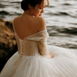 点击看大图 -挪娅婚纱摄影皇家会所
