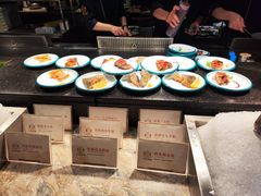 -半岛翡丽海鲜自助餐厅(观风亭店)