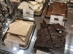 -VENCHI 闻绮(上海佛罗伦萨小镇店)