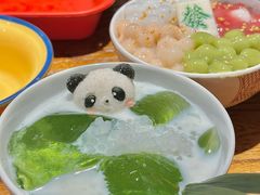 -钢管厂五区小郡肝串串香火锅(人民广场店)