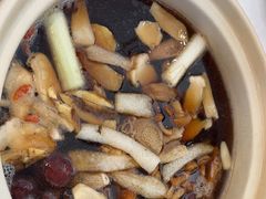 -天宜隆蘑菇宴火锅(石景山旗舰店)