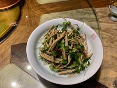 香椿苗拌豆干-小吊梨汤·北京菜(香山店)
