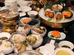 -半岛翡丽海鲜自助餐厅(观风亭店)