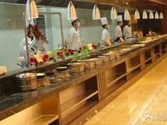 -碧中海汤泉汗蒸酒店