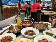 -大锅小灶·渔+村