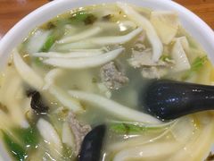 酸笋多宝面疙瘩-周素珍湖州大馄饨(直戒坛寺巷店)