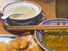 -洱火云南酸菜牛肉火锅(石景山当代商城店)