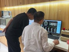 -上海仁爱医院口腔科 · 种植