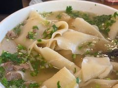 -西部马华清真兰州牛肉面·烧烤夜市(关东店)