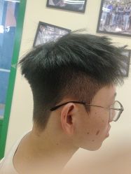 -米娜男士新国潮理发馆
