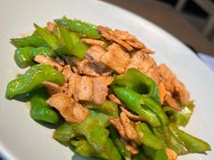 -蜜桃餐厅·伴山(湖滨商业街店)