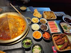 -九鼎轩脆毛肚火锅(南京东路店)