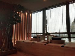 -涂tu指甲日式美甲美睫店