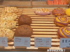 -木子木水日式烫面包(世界城光谷店)