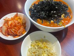 海鲜紫菜拌饭-屋里家延边朝鲜族冷面(南园店)