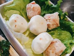 深海龙虾丸-热火朝天鲜切牛肉火锅(南强街巷店)