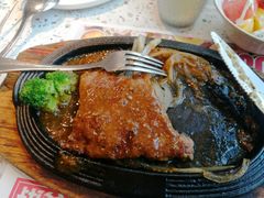 -战斧牛排餐厅(百盛优客店)