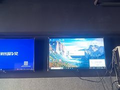 -VR 间客漫·PS电玩·虚拟现实包间游戏电竞(街道口店)