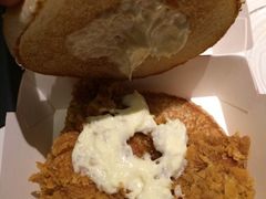 麦辣鸡腿汉堡-麦当劳(中山公园龙之梦店)