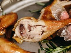 -LESCEDARS Brasserie Bistro香柏树