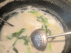 -陈大锅·岳阳鱼馆·地道岳阳菜(美食街店)