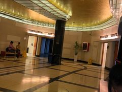 -大光明电影院(南京西路店)