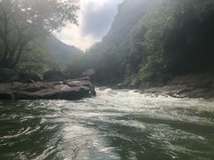 -雅鲁激流探险漂流