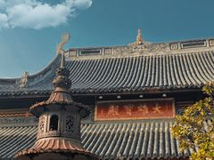 -龙华寺