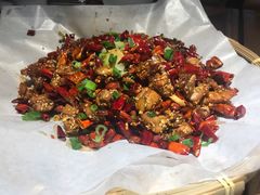 歌乐山辣子鸡-宽窄巷成都菜(青岛路万达广场店)