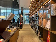 -茑屋书店(天目里店)