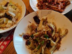 -爱碗亭·鲜炒湖南菜(壹城中心店)