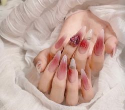 -兔猫ToMoreNails美甲美睫