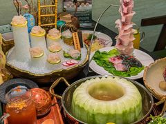 -得意咚瓜·顺德鱼生·冬瓜火锅(深圳首店)