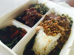 Ibu&nbsp;Oka&nbsp;Babi&nbsp;Guling-Warung Babi Guling Ibu Oka 3