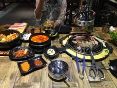 -哈哈碳都·牛肋条无限自助烤肉(台江万达店)