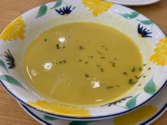 奶油玉米汤-萨莉亚意式餐厅(南京环亚凯瑟琳广场店)