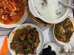 -天乐农家鱼头王(天目湖店)