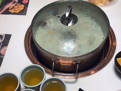 -洪氏嗨捞·猪肚鸡火锅(阳光天地店)