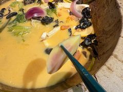 -云荷里·蒸汽石锅鱼·云南菜(中发百旺店)