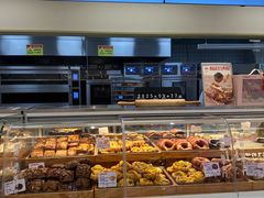 -红星前进面包牛奶公司(君太店)